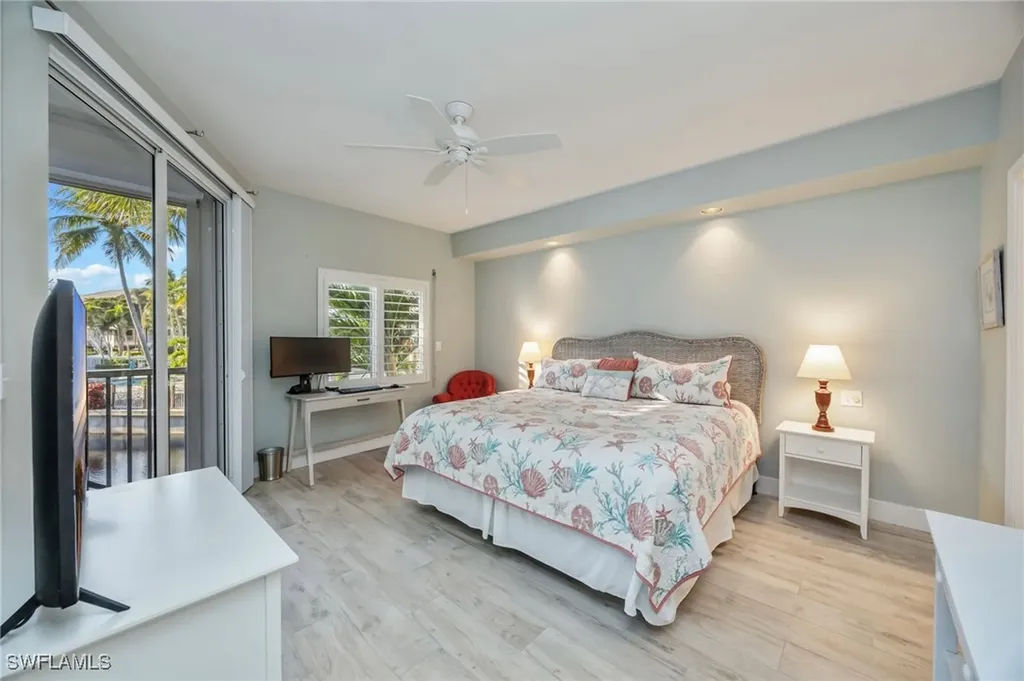 7686 Pebble Creek Circle Naples FL 34108