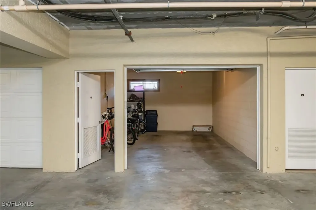 7686 Pebble Creek Circle Naples FL 34108