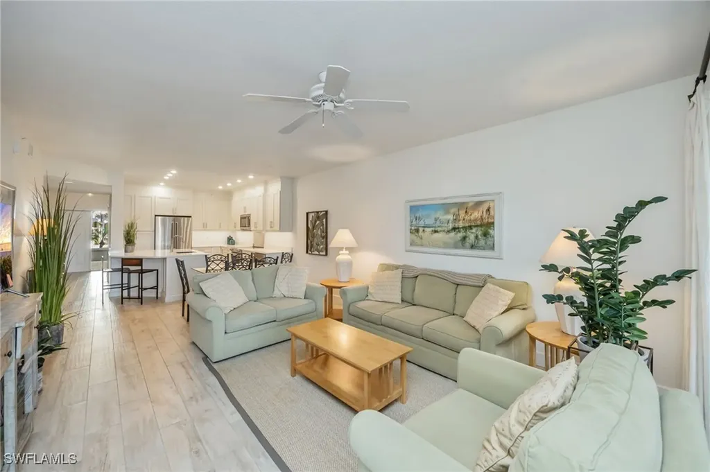 7686 Pebble Creek Circle Naples FL 34108