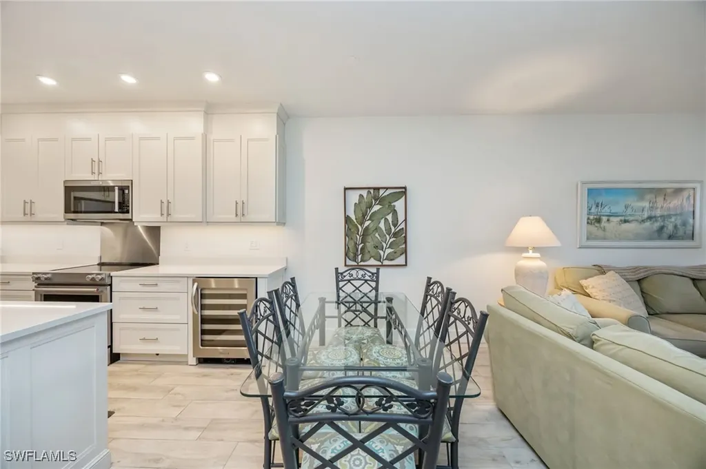 7686 Pebble Creek Circle Naples FL 34108