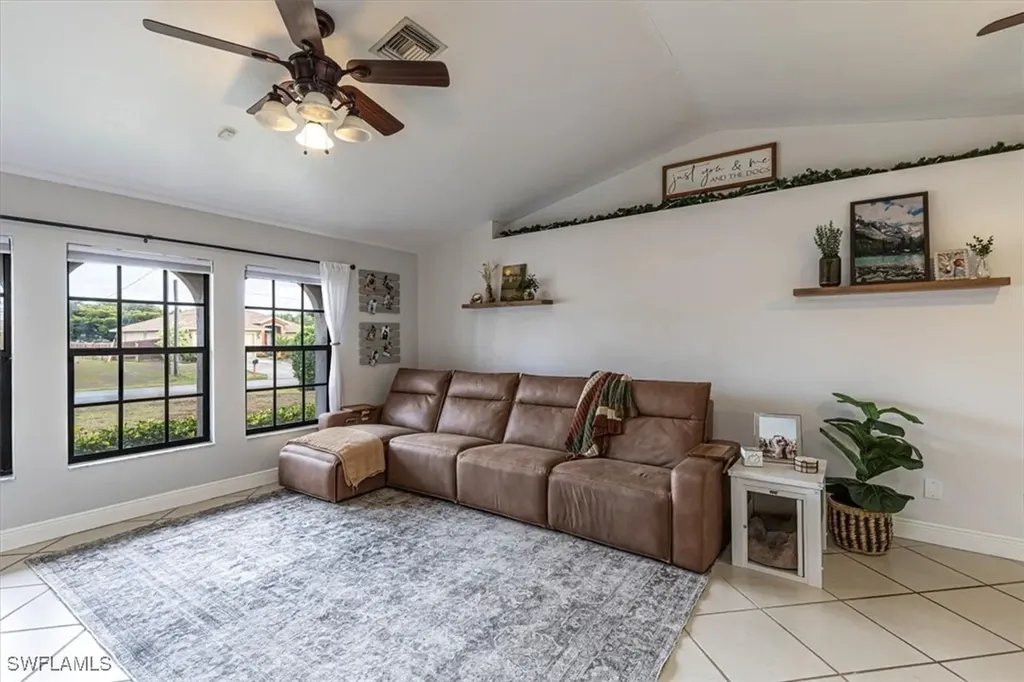 10590 Woodchuck Lane Bonita Springs FL 34135