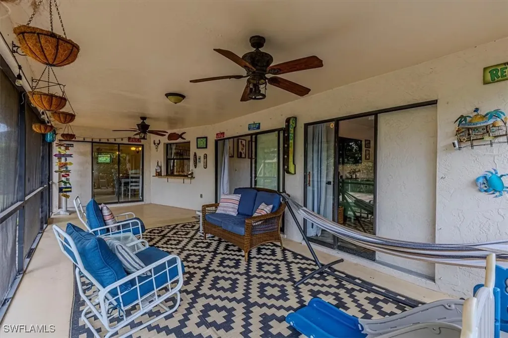 10590 Woodchuck Lane Bonita Springs FL 34135