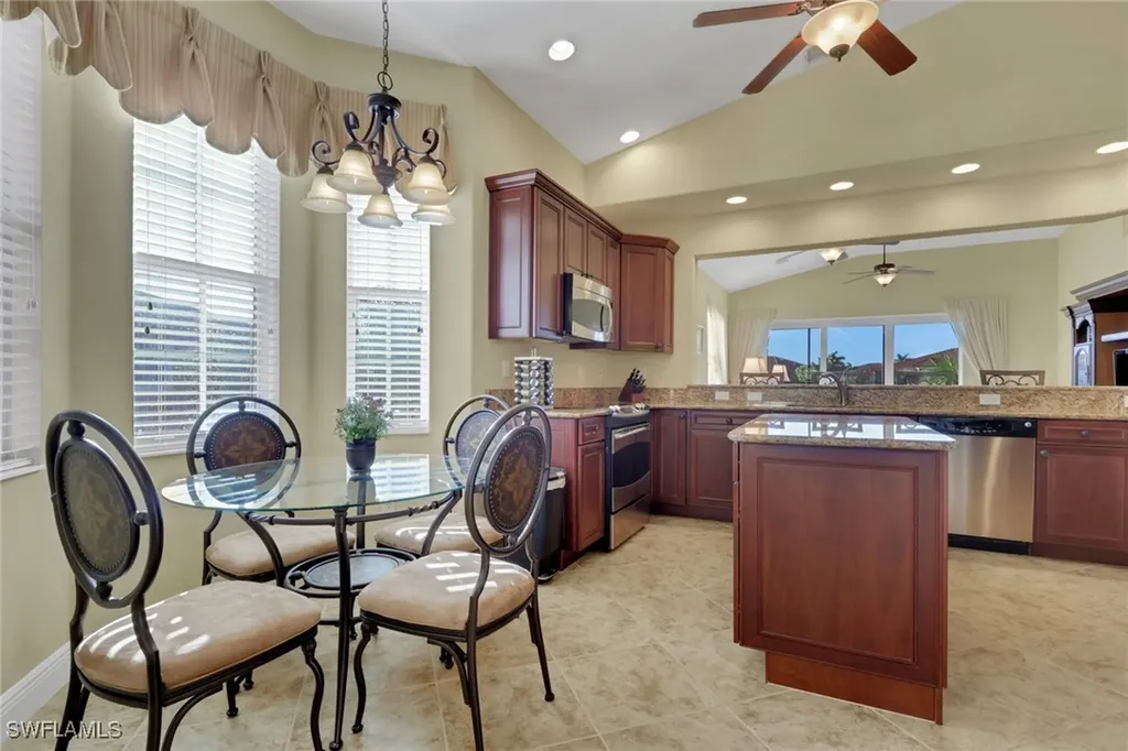 6397 Legacy Circle Naples FL 34113