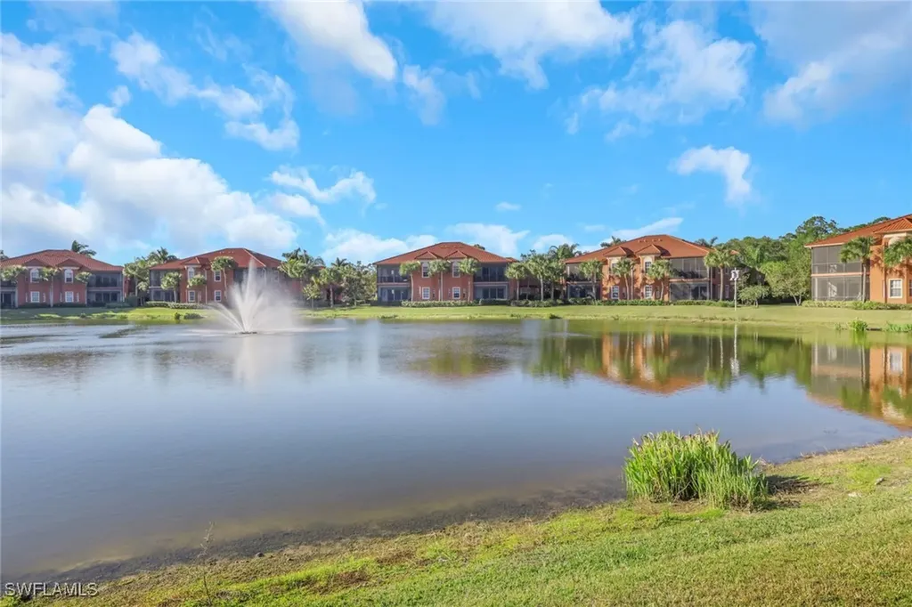 6397 Legacy Circle Naples FL 34113