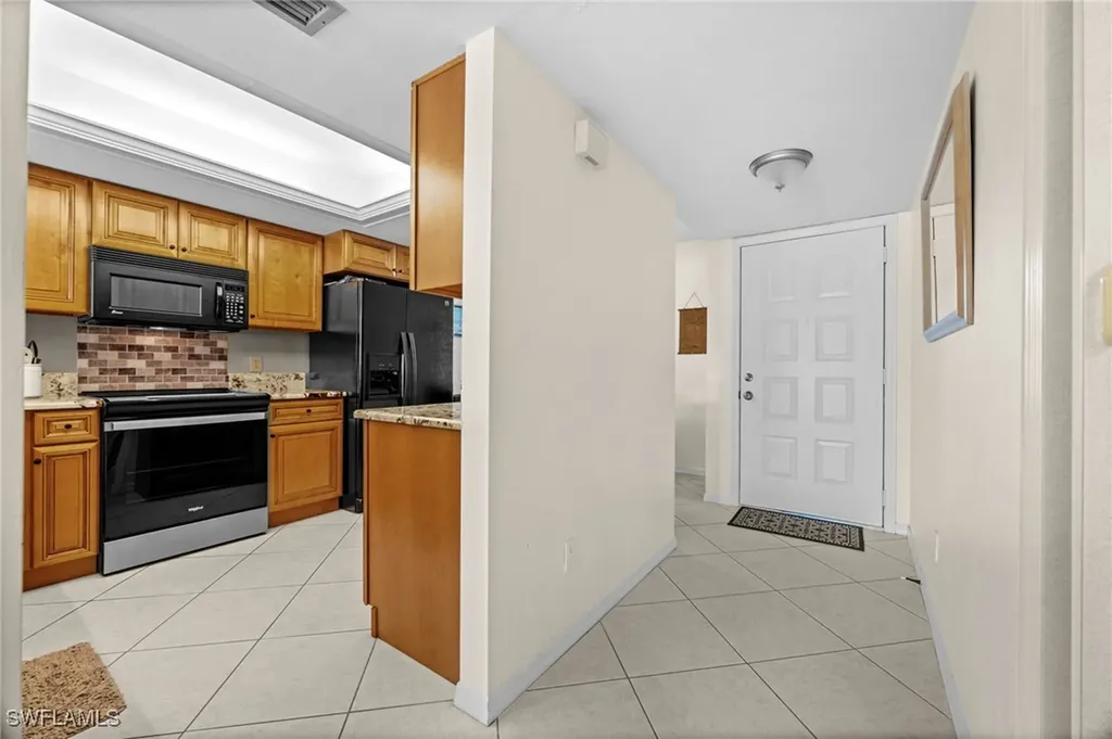 400 Fox Haven Drive Naples FL 34104