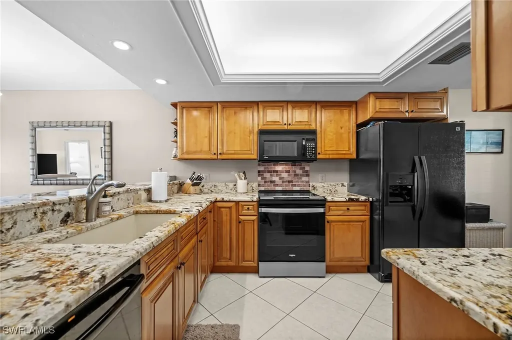 400 Fox Haven Drive Naples FL 34104