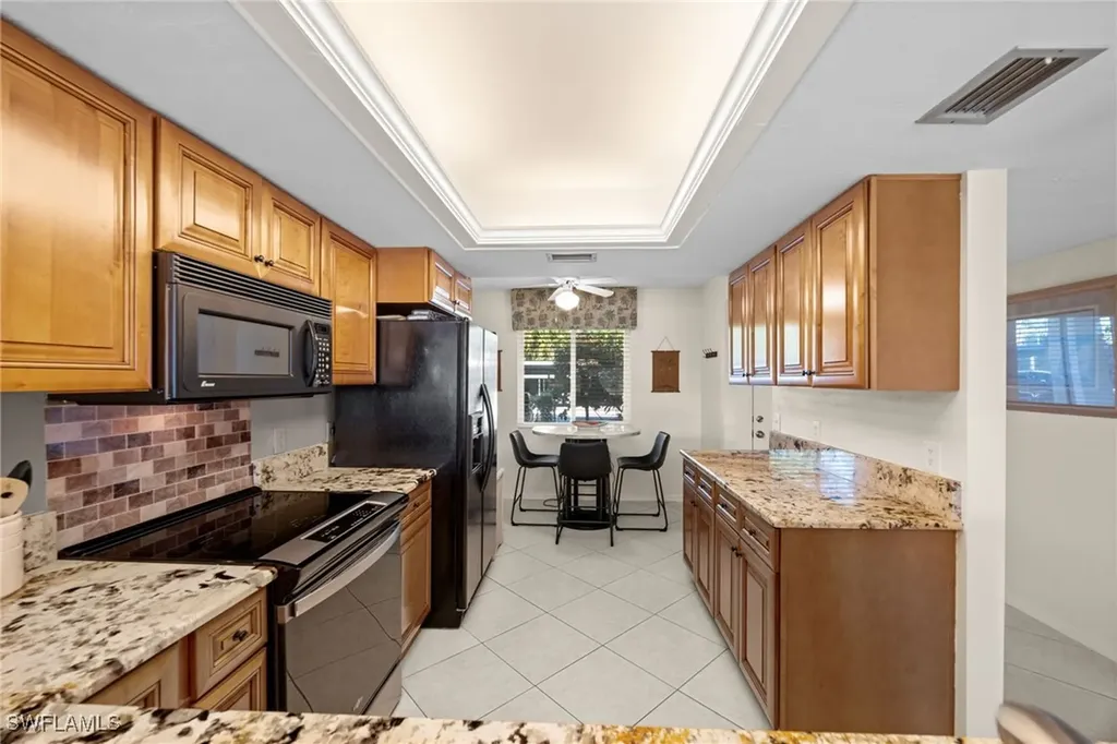 400 Fox Haven Drive Naples FL 34104