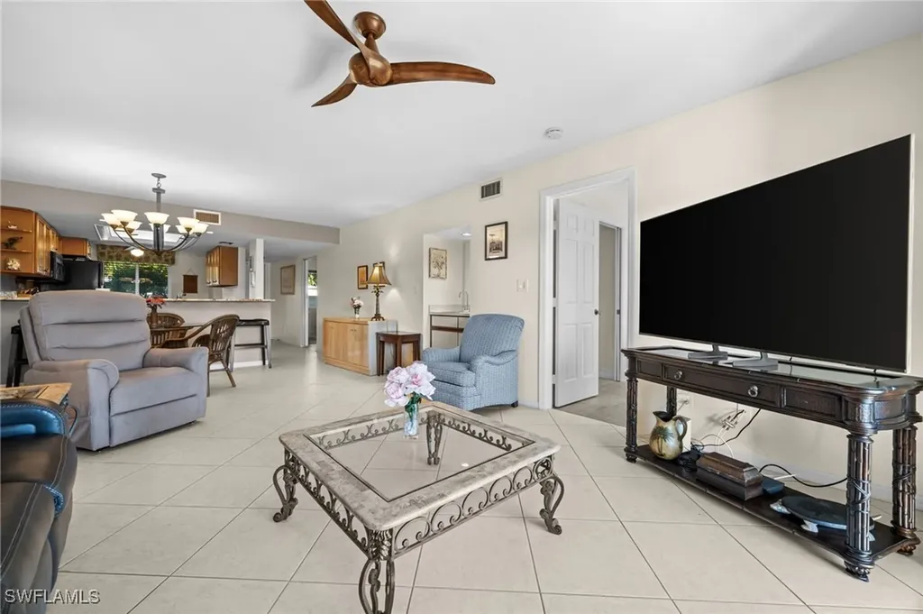 400 Fox Haven Drive Naples FL 34104