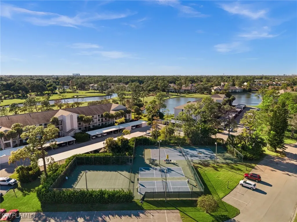 400 Fox Haven Drive Naples FL 34104