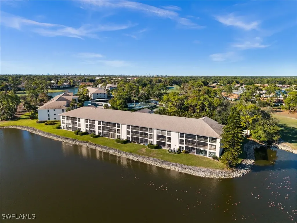 400 Fox Haven Drive Naples FL 34104
