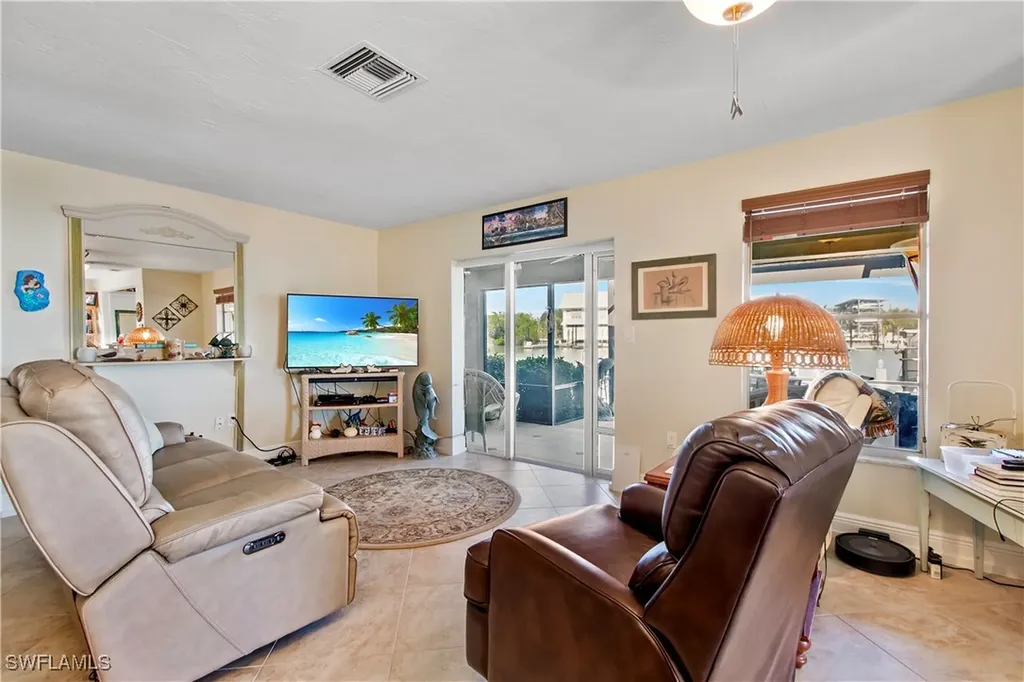 125 Pago Pago Drive E Naples FL 34113