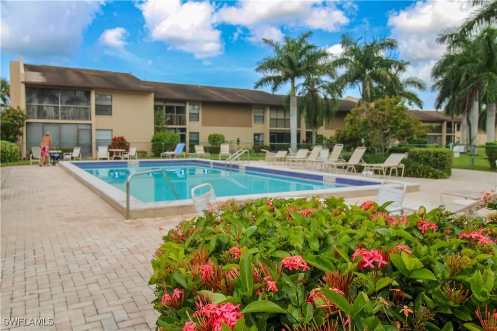 1020 Palm View Drive Naples FL 34110