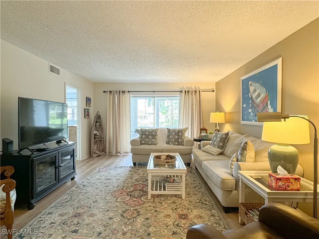 1020 Palm View Drive Naples FL 34110