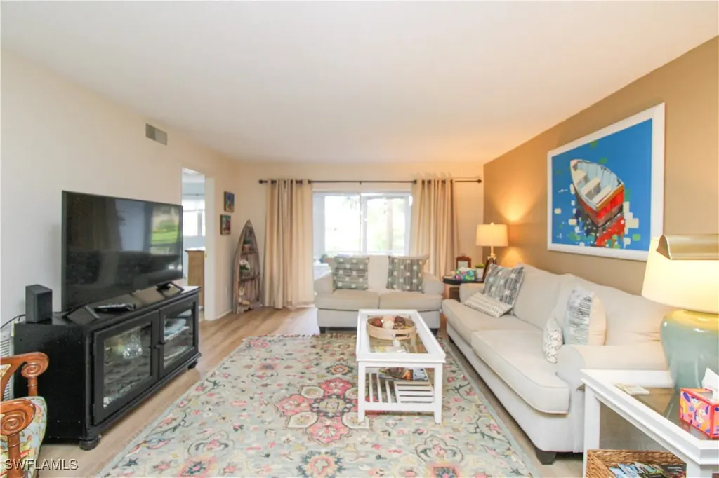 1020 Palm View Drive Naples FL 34110