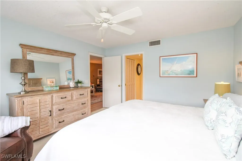 1020 Palm View Drive Naples FL 34110