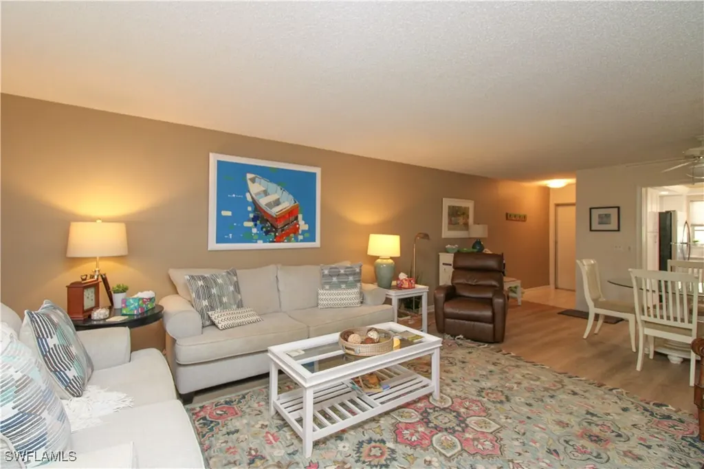 1020 Palm View Drive Naples FL 34110