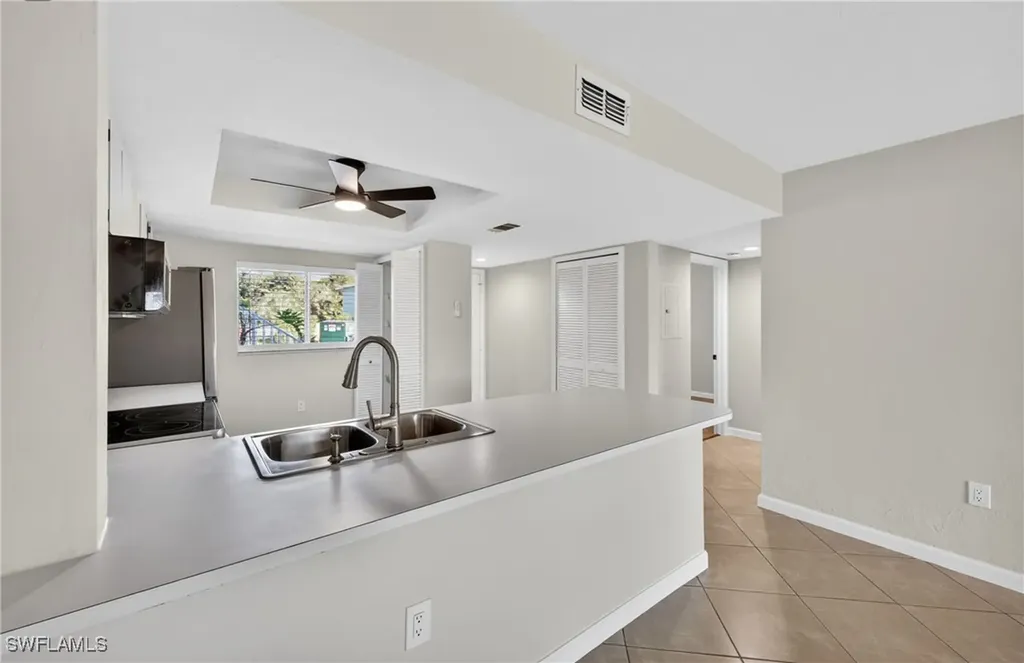 144 Cypress Way E Naples FL 34110