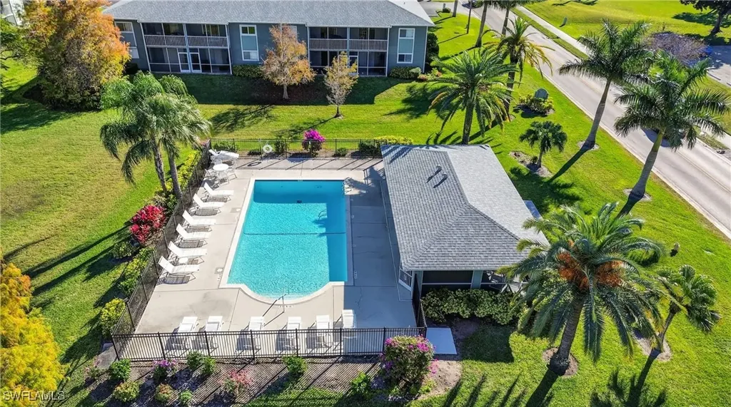 144 Cypress Way E Naples FL 34110