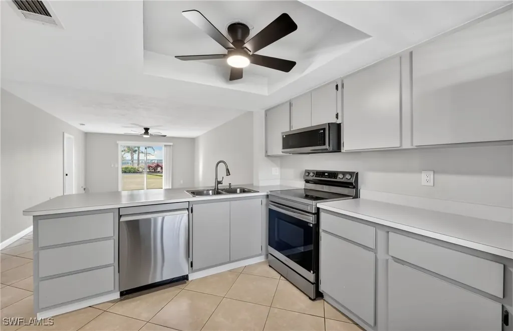 144 Cypress Way E Naples FL 34110