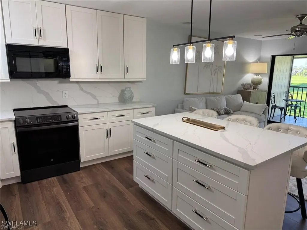 746 Eagle Creek Drive Naples FL 34113