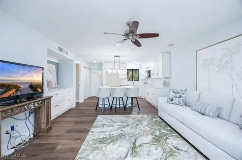 746 Eagle Creek Drive Naples FL 34113
