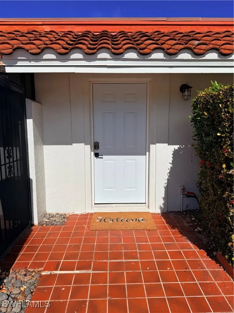 1575 Curlew Avenue W Naples FL 34102