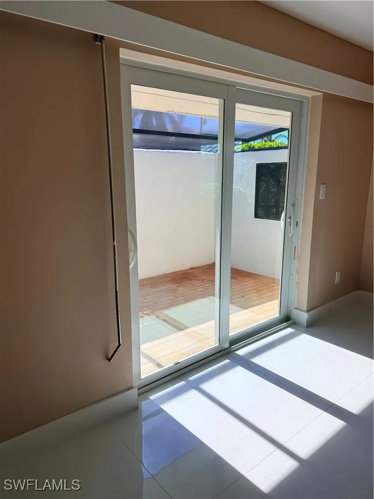 1575 Curlew Avenue W Naples FL 34102