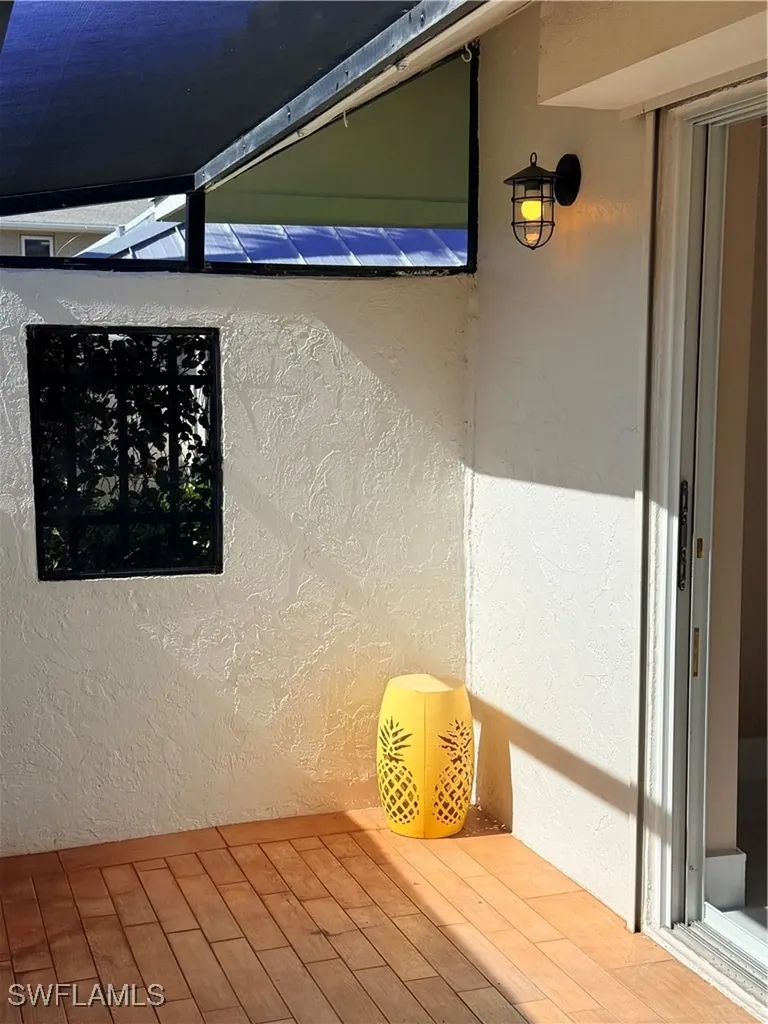 1575 Curlew Avenue W Naples FL 34102