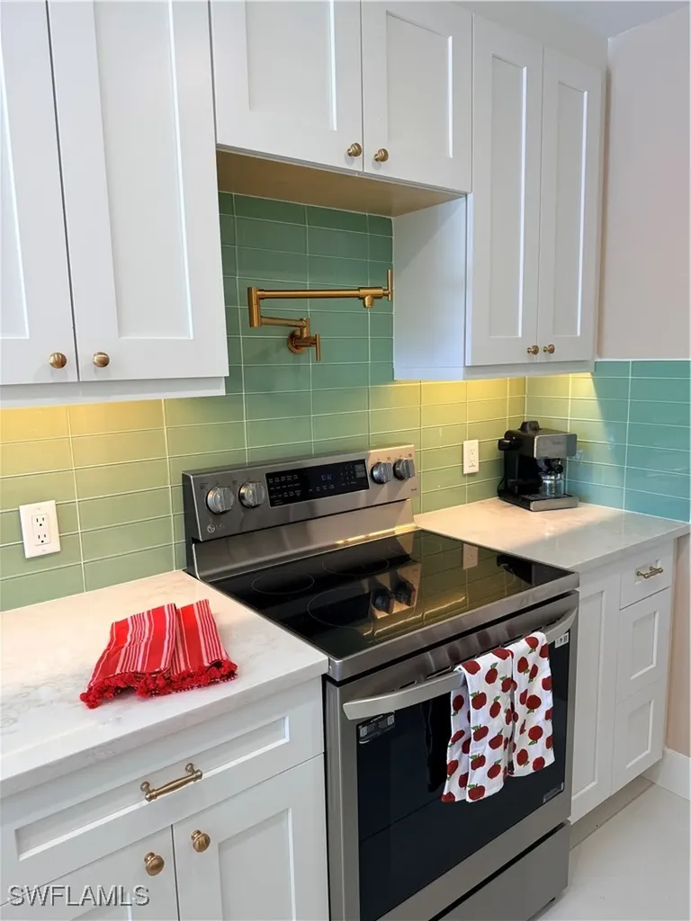 1575 Curlew Avenue W Naples FL 34102