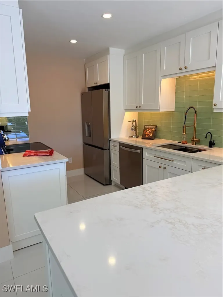 1575 Curlew Avenue W Naples FL 34102