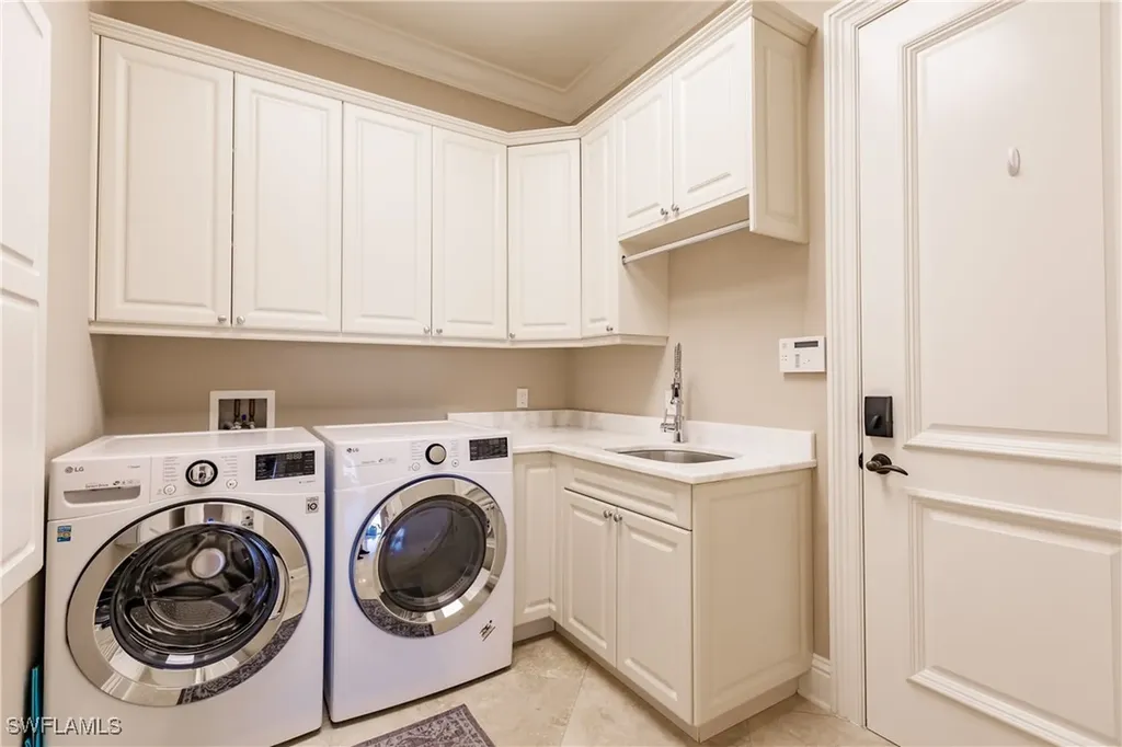 2450 Tarpon Road Naples FL 34102