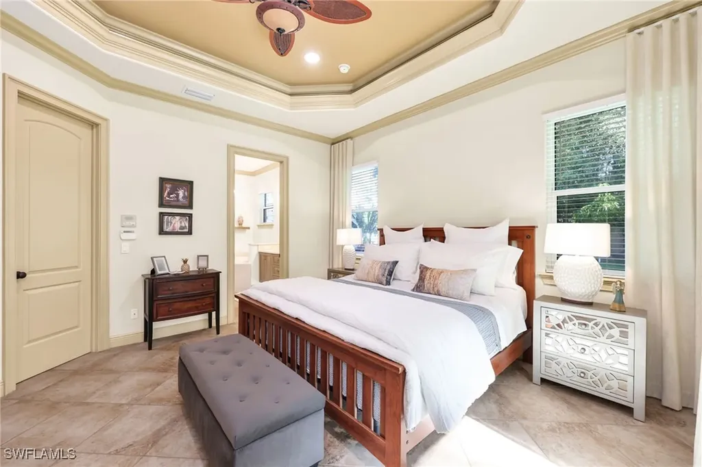 4000 Stonesthrow Court Naples FL 34109