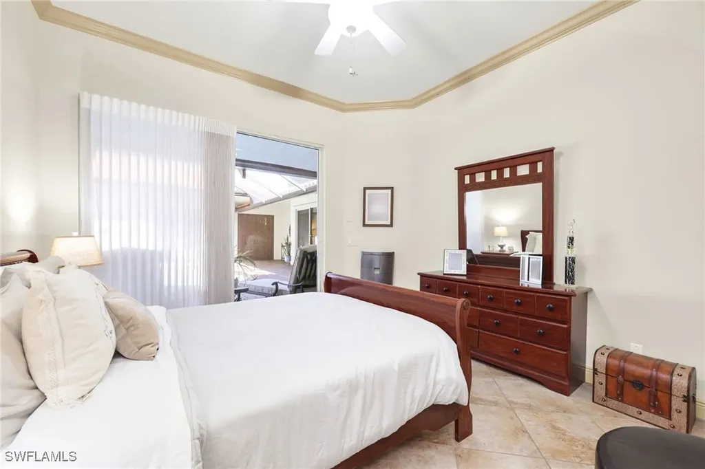 4000 Stonesthrow Court Naples FL 34109