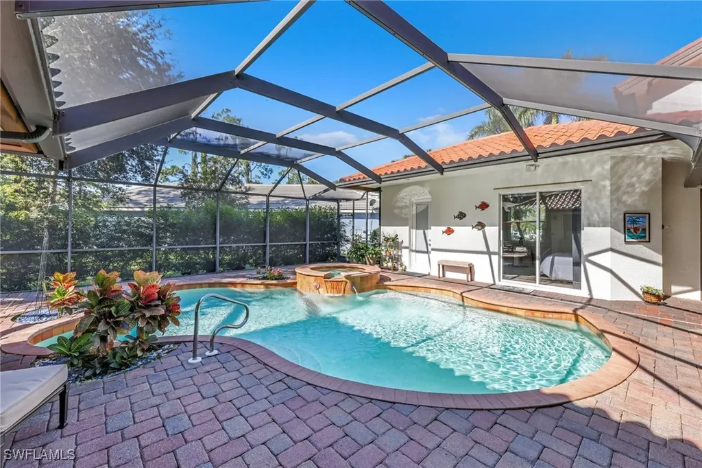 4000 Stonesthrow Court Naples FL 34109