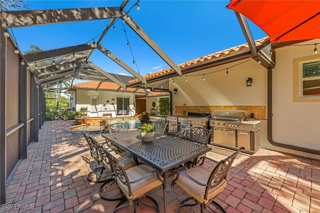 4000 Stonesthrow Court Naples FL 34109