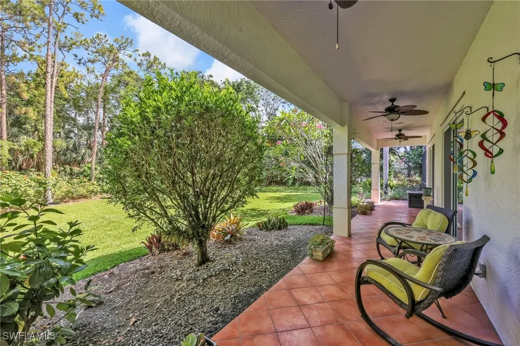 4000 Stonesthrow Court Naples FL 34109