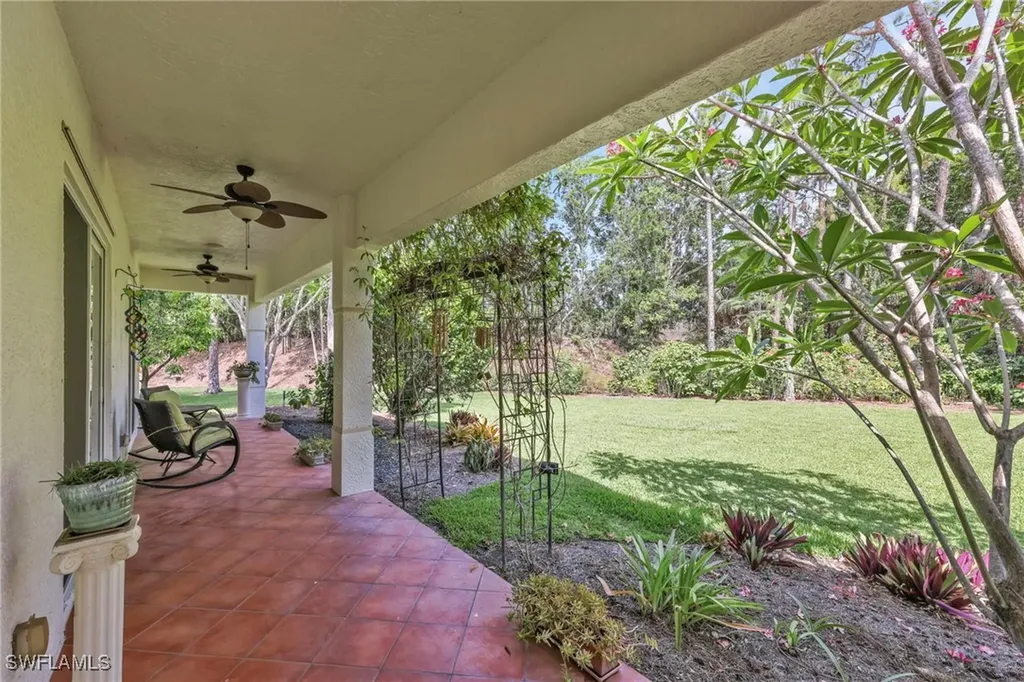 4000 Stonesthrow Court Naples FL 34109