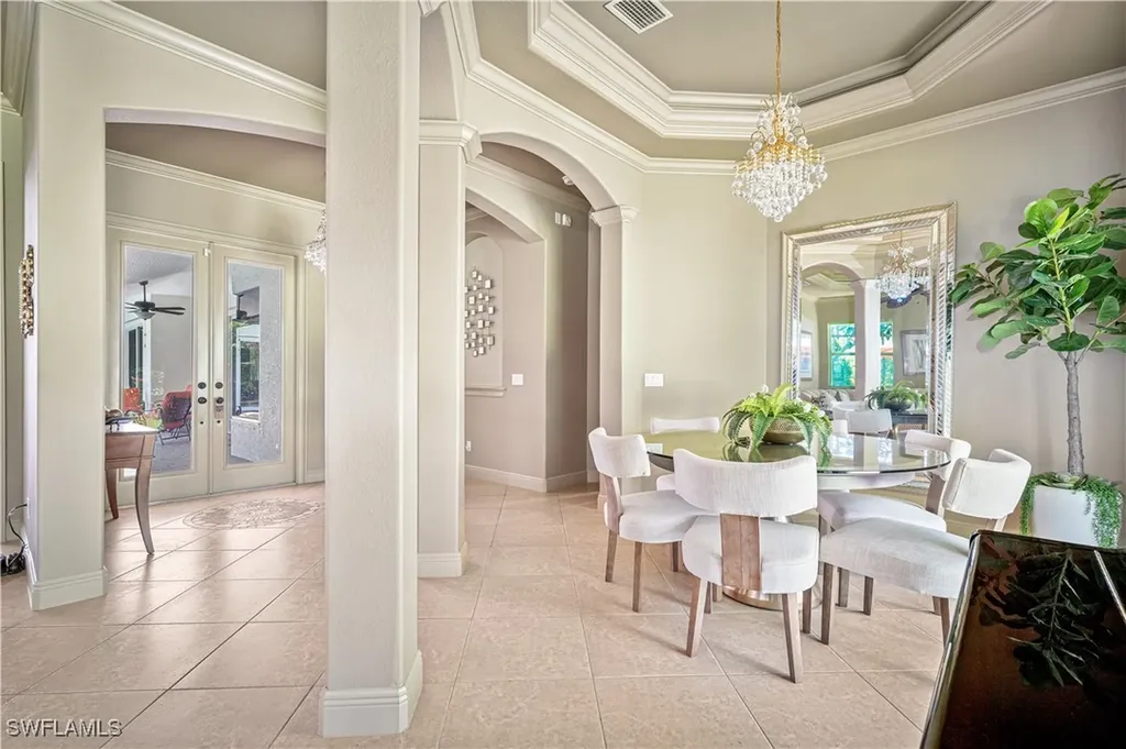 4000 Stonesthrow Court Naples FL 34109