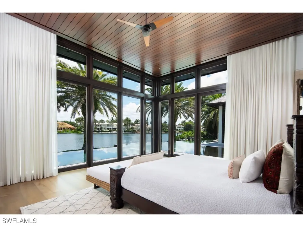 3065 Fort Charles Drive Naples FL 34102