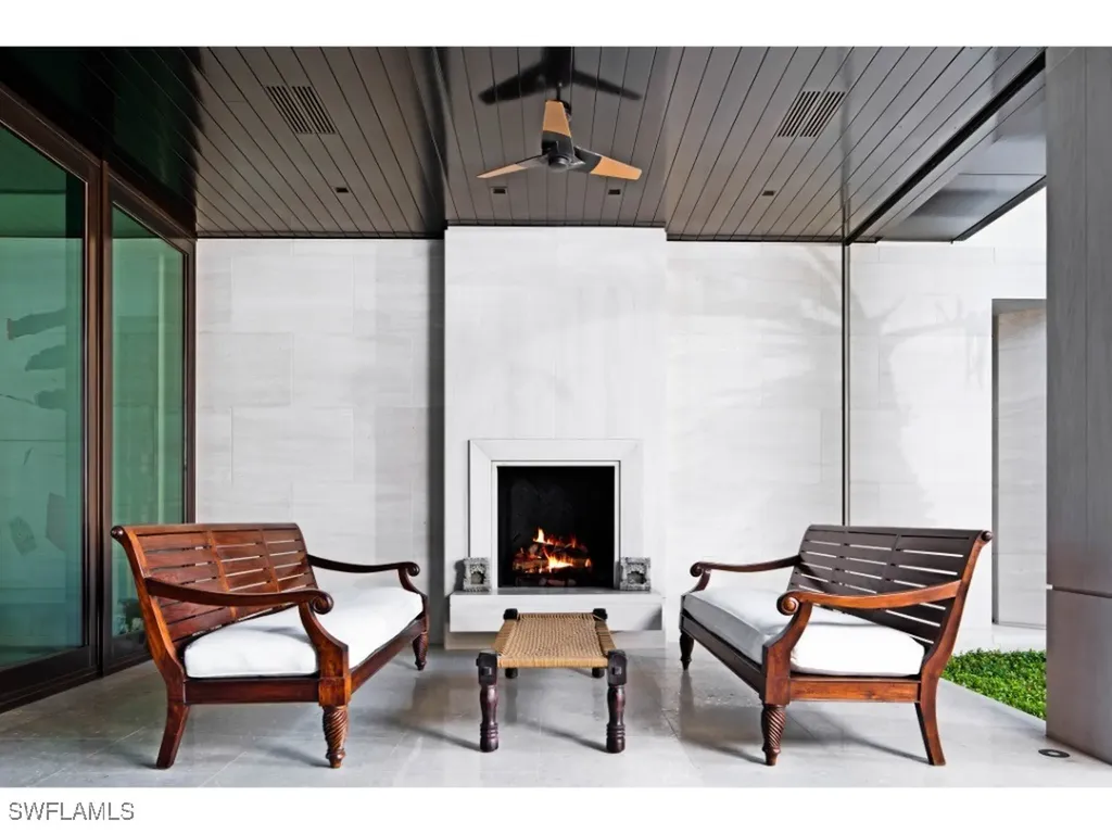 3065 Fort Charles Drive Naples FL 34102