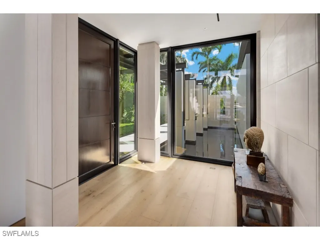 3065 Fort Charles Drive Naples FL 34102