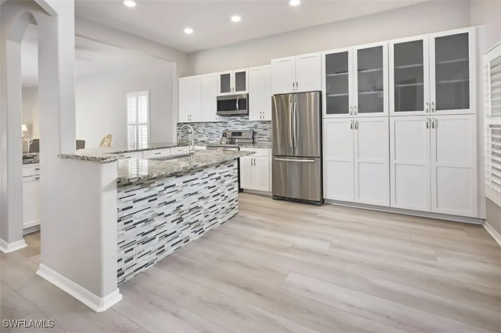 1770 Marsh Run Naples FL 34109