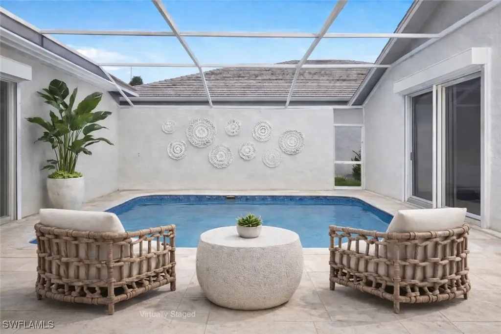 1770 Marsh Run Naples FL 34109