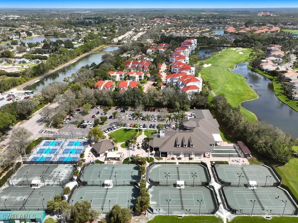1770 Marsh Run Naples FL 34109