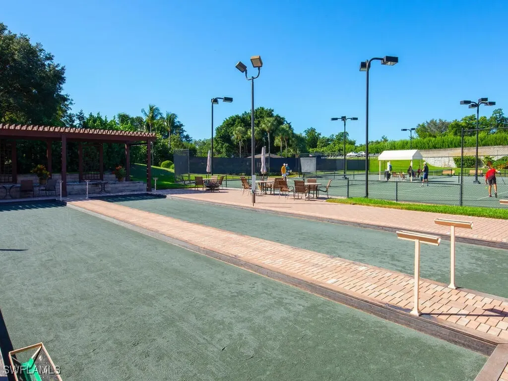 1770 Marsh Run Naples FL 34109