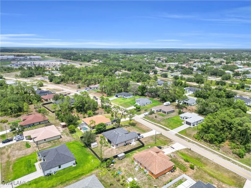 1914 Sunniland Boulevard Lehigh Acres FL 33971