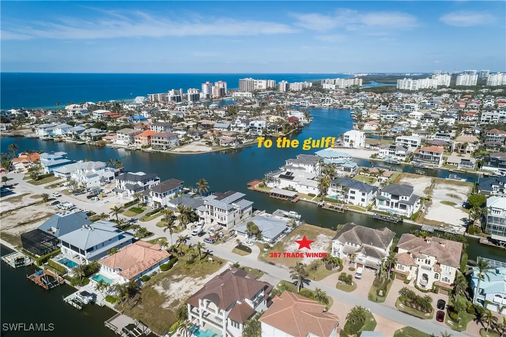 387 Trade Winds Avenue Naples FL 34108