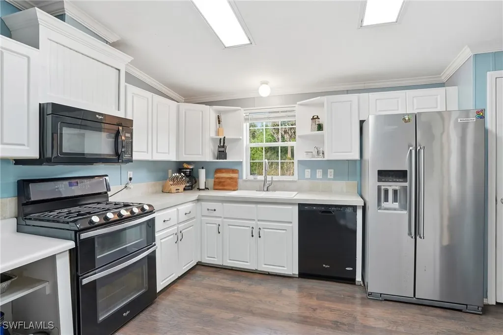 3361 2nd Avenue NE Naples FL 34120
