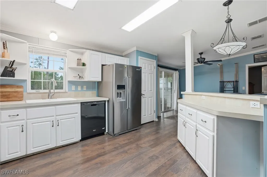 3361 2nd Avenue NE Naples FL 34120