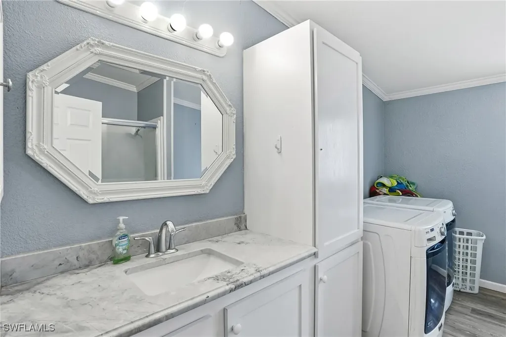 3361 2nd Avenue NE Naples FL 34120
